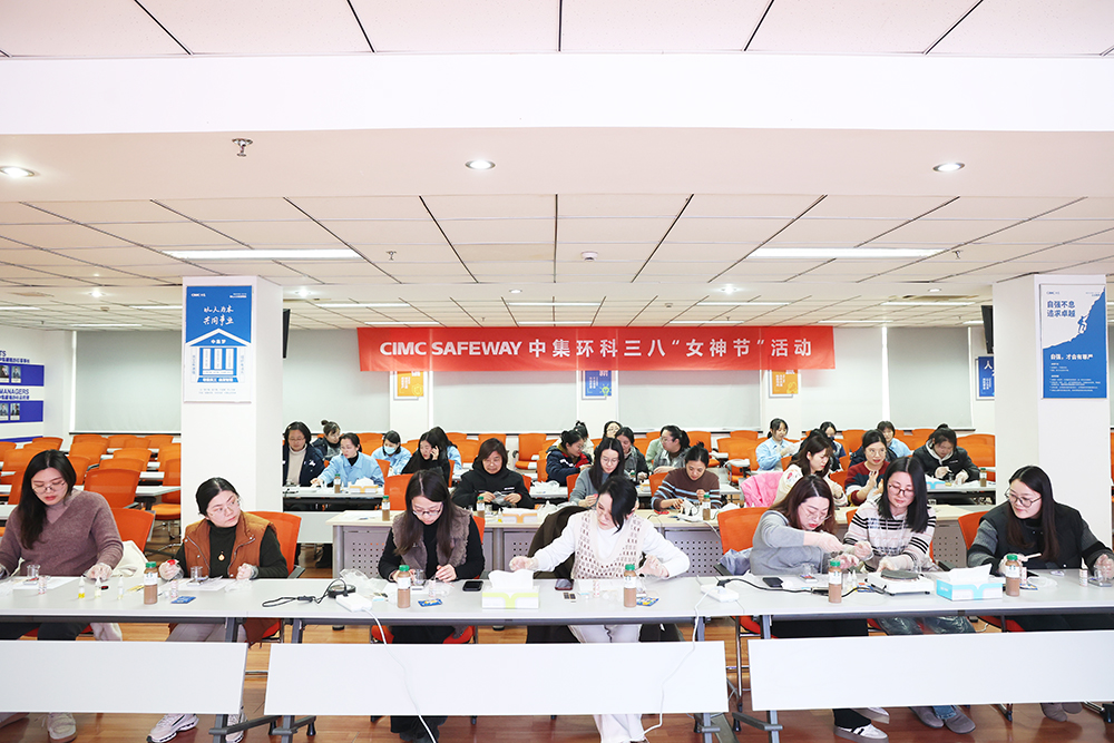 �������� �������̡���6008���ſ�չ�����ˡ���Ů��ϵ�л